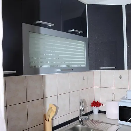 Apartment Center *